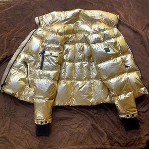 Gold metallic SAM puffer coat